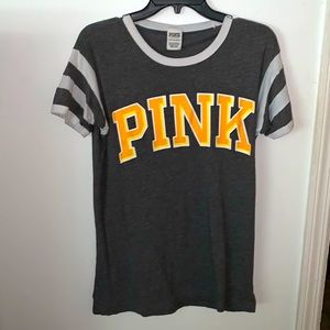 Pink xs oversized tee. Used. Comfortable.